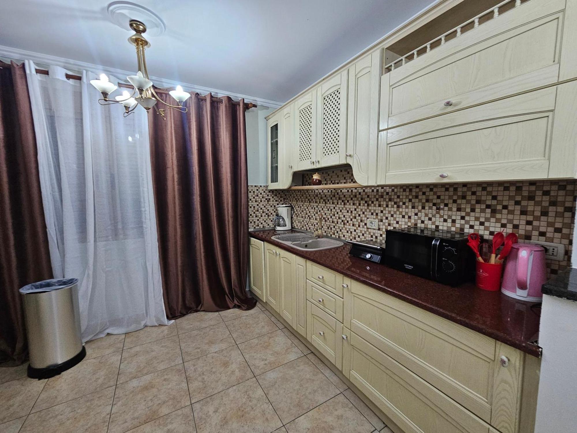 Skanderbeg Square Explorer Apartments Tirana Zewnętrze zdjęcie